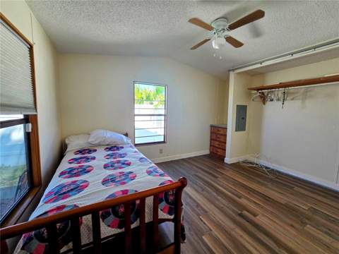 615 NE Cottage Park Lane, Leesburg FL - photo 13 of 19
