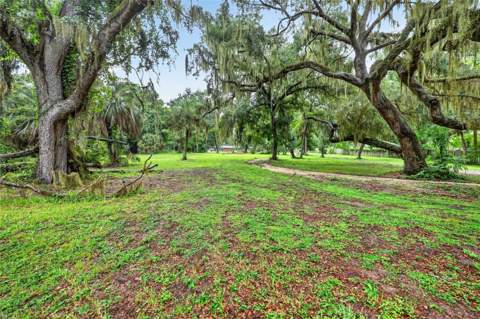 35446 Fouraker Drive, Fruitland Park FL - photo 6 of 6