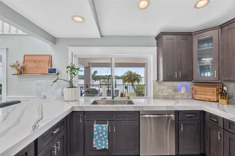 503 Johns Pass Avenue, Madeira Beach FL - photo 15 of 64