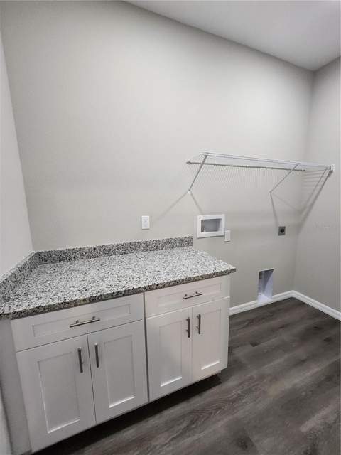 5024 Finders Court, Tampa FL - photo 8 of 17