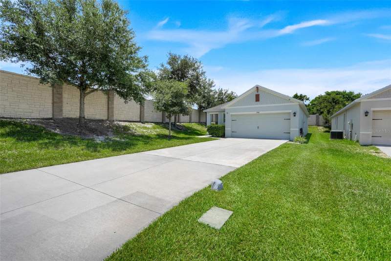 3 bedroom Single Family Residence at 2782 TIMBER HAWK CIRCLE, OAK TRAIL RESERVE, OCOEE — photo 2