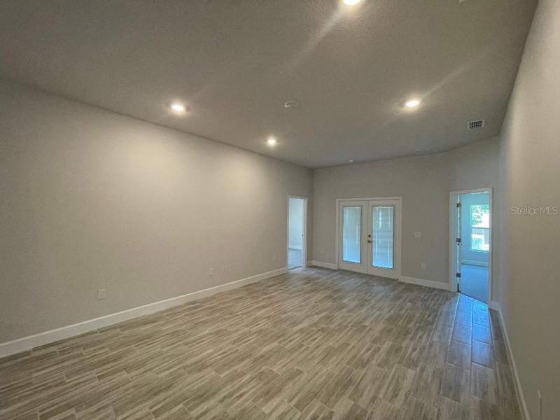 4 bedroom Single Family Residence at 13374 Ogden Glade Road, Abbey Glen Phase Two, Dade City — photo 5