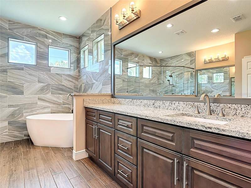 4 bedroom Single Family Residence at 19041 Mardi Gras Street, Cape Orlando Estates, Orlando — photo 5