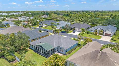 8015 Spring Marsh Drive, Bradenton FL - photo 6 of 6