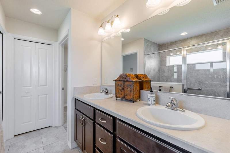 3 bedroom Single Family Residence at 5458 Bacon Terrace, The Villages, The Villages — photo 5