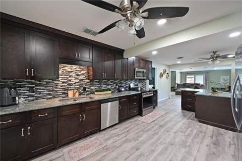1423 12th Avenue, Palmetto FL - photo 9 of 38