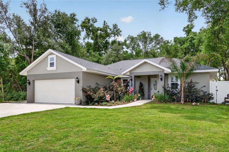 3 bedroom Single Family Residence at 8160 SE 164th Place, Orange Blossom Hills, Summerfield — photo 2
