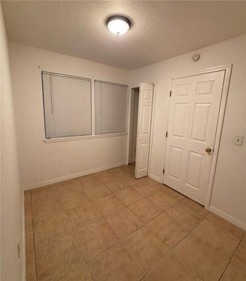 6519 W Newberry Road #604, Gainesville FL - photo 6 of 13