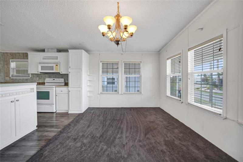 2 bedroom Manufactured Home at 2100 Kings Hwy #206, Maple Leaf Estates, Port Charlotte — photo 3