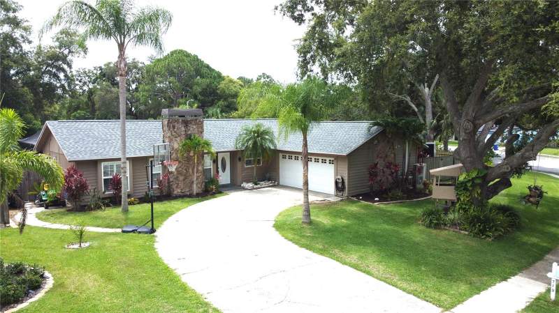 Rustic Oaks