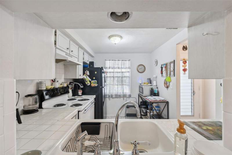 2 bedroom Condominium at 4235 Richmere Drive #4235, Gardens Of Beacon Square, New Port Richey — photo 3