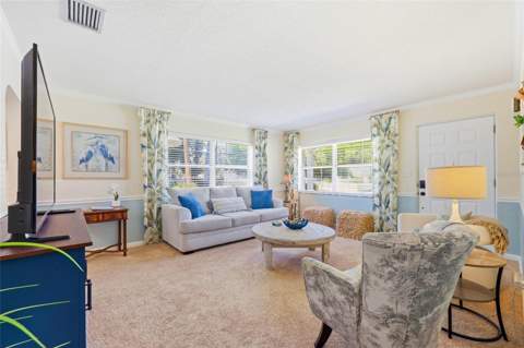 936 N Baker Street, Mount Dora FL - photo 6 of 6