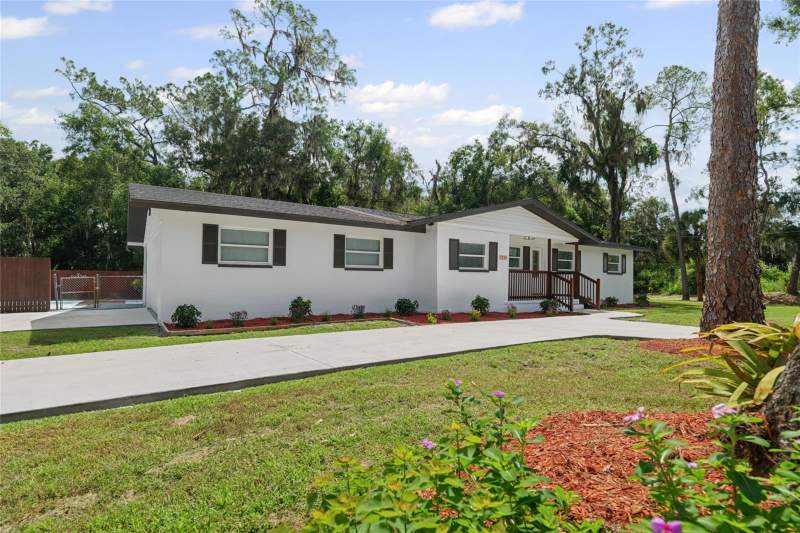 3 bedroom Single Family Residence at 1725 Walker Road, Webster & Omohundro Sub, Lakeland — photo 4