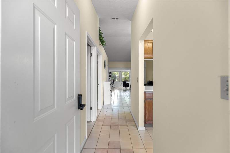 2 bedroom Villa at 10457 SW 85th Court, Oak Trace Villas, Ocala — photo 3
