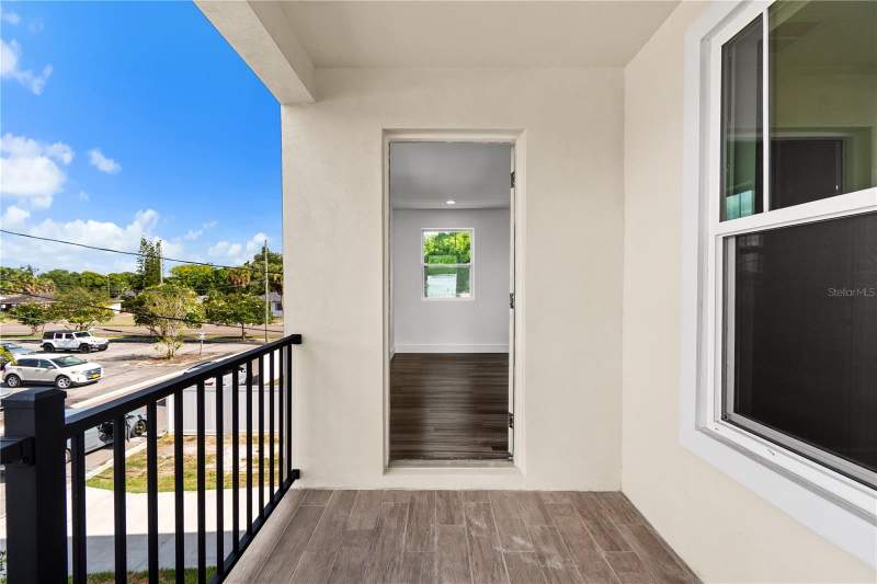 4 bedroom Single Family Residence at 2141 Upton Court, Seminole Heights Add, St Petersburg — photo 5