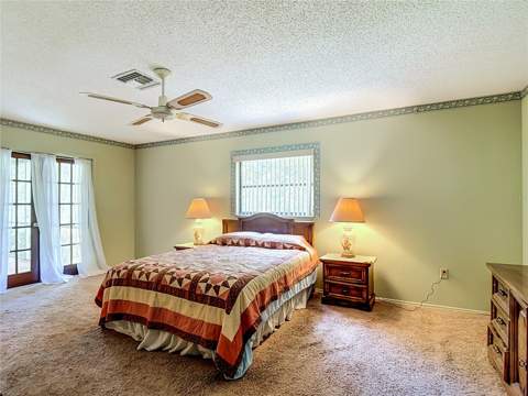 10050 Deer Lane, New Port Richey FL - photo 17 of 30