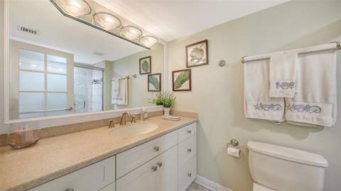 2425 Gulf Of Mexico Drive #1E, Longboat Key FL - photo 13 of 55