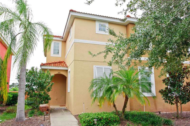 4 bedroom Villa at 940 Las Fuentes Drive, Bellavida Rep 3, Kissimmee — photo 1