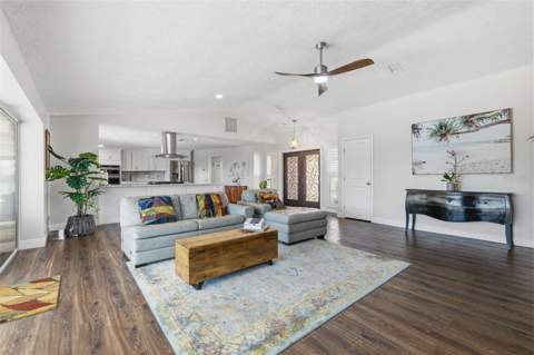 1997 Hawaii Avenue, St Petersburg FL - photo 11 of 60