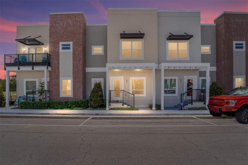 288 N OAK AVENUE home for sale in Fulton Park