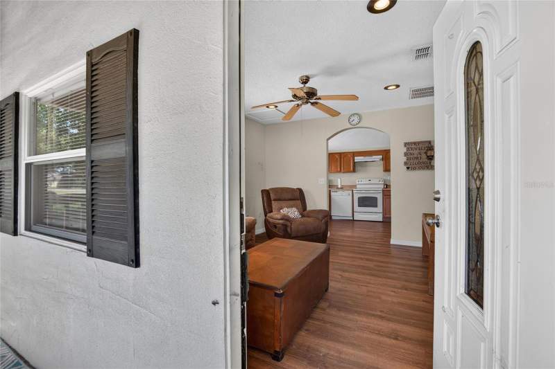 2 bedroom Single Family Residence at 140 Williams Street, Rolling Hills Sub, Mulberry — photo 4