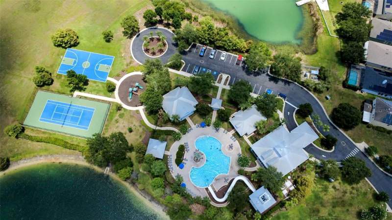 5 bedroom Single Family Residence at 411 Rock Springs Circle, Waterside Pointe Ph I I P S T, Groveland — photo 5