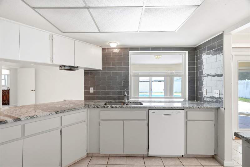 4 bedroom Single Family Residence at 13219 RIDGE ROAD, ORANGEWOOD ESTATES SUB SEC 2, LARGO — photo 4