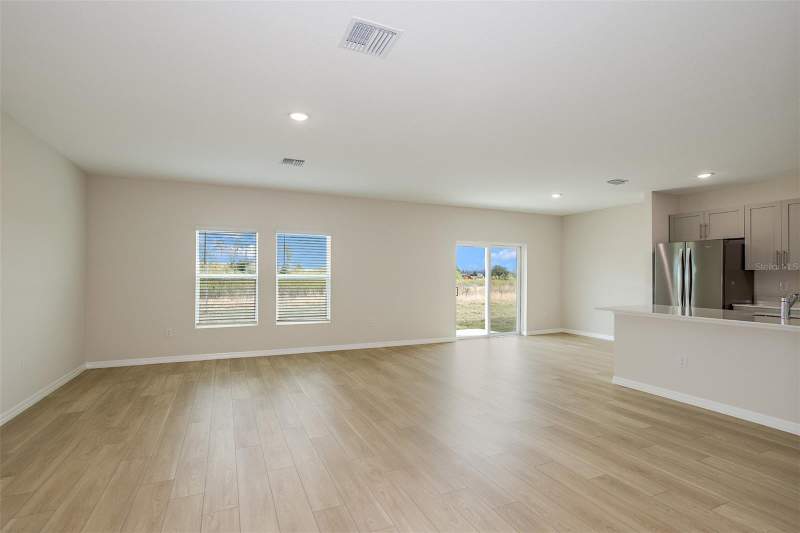 4 bedroom Single Family Residence at 34634 Silent Pine Run, Pasadena Ridge, Dade City — photo 3