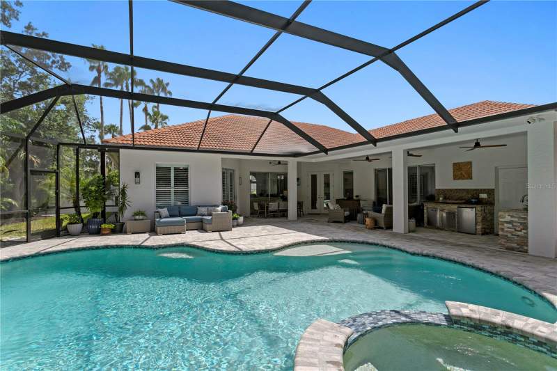 4 bedroom Single Family Residence at 2801 Shore Breeze Drive, The Estates At Bayshore Pointe, Tampa — photo 5