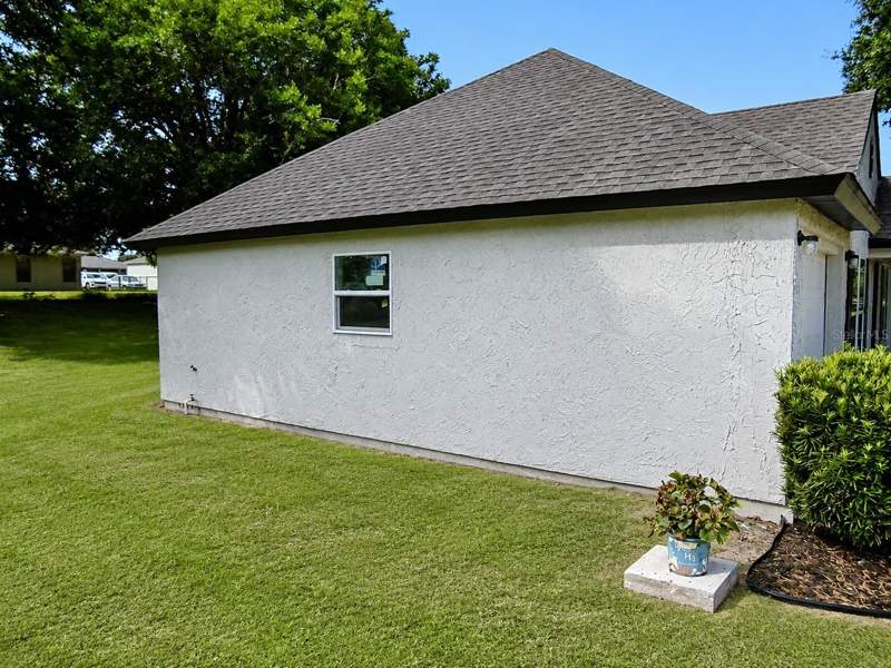 3 bedroom Single Family Residence at 340 Emerald Road, Silver Spgs Shores Un #28, Ocala — photo 3