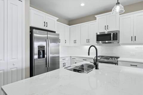 2321 Blue Mahoe Lane, Sarasota FL - photo 20 of 46