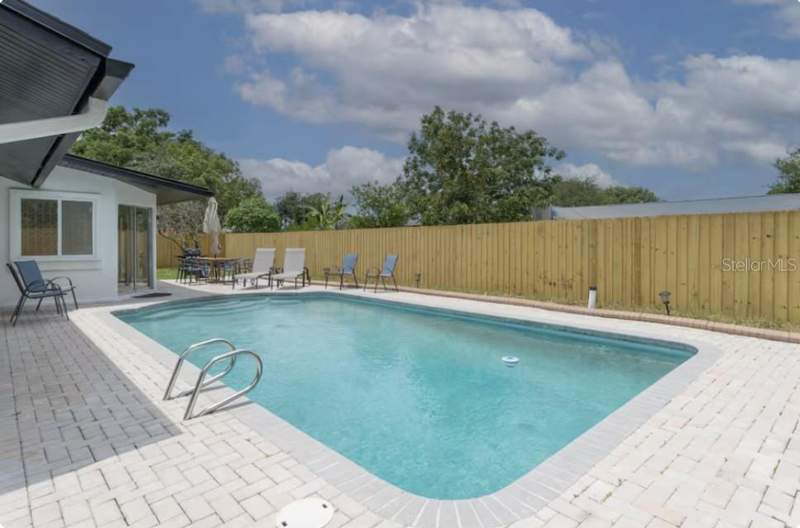4 bedroom Single Family Residence at 8622 Baylor Circle, University Shores, Orlando — photo 2