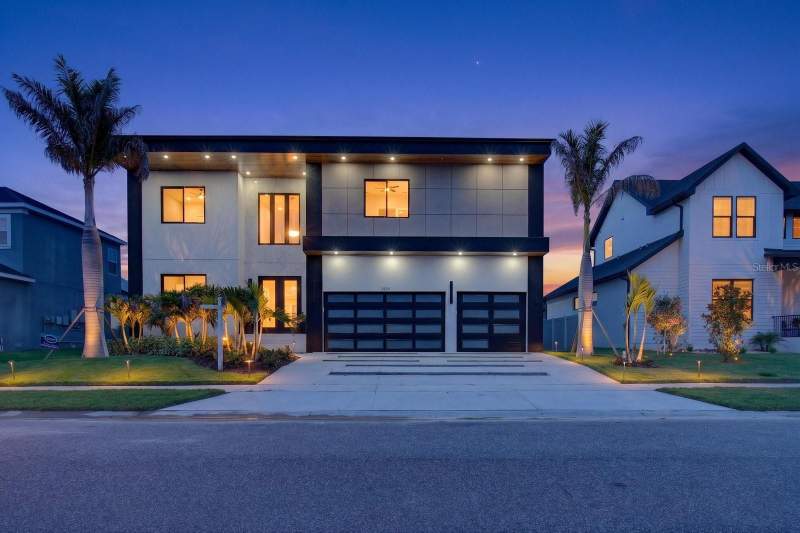 5 bedroom Single Family Residence at 3420 Channelside Court, Edge Water Reserve, Safety Harbor — photo 2