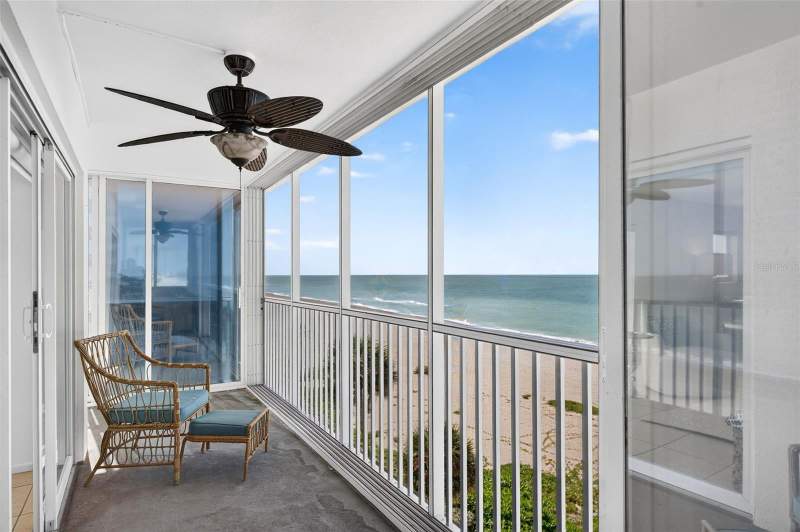 2 bedroom Condominium at 633 Alhambra Road #508, Venice Sands, Venice — photo 5