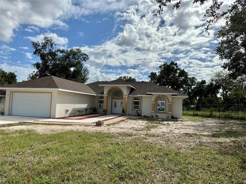 3 bedroom Single Family Residence at 17271 E Peggy Ave. Avenue, Dora Manor Sub, Mount Dora — photo 3