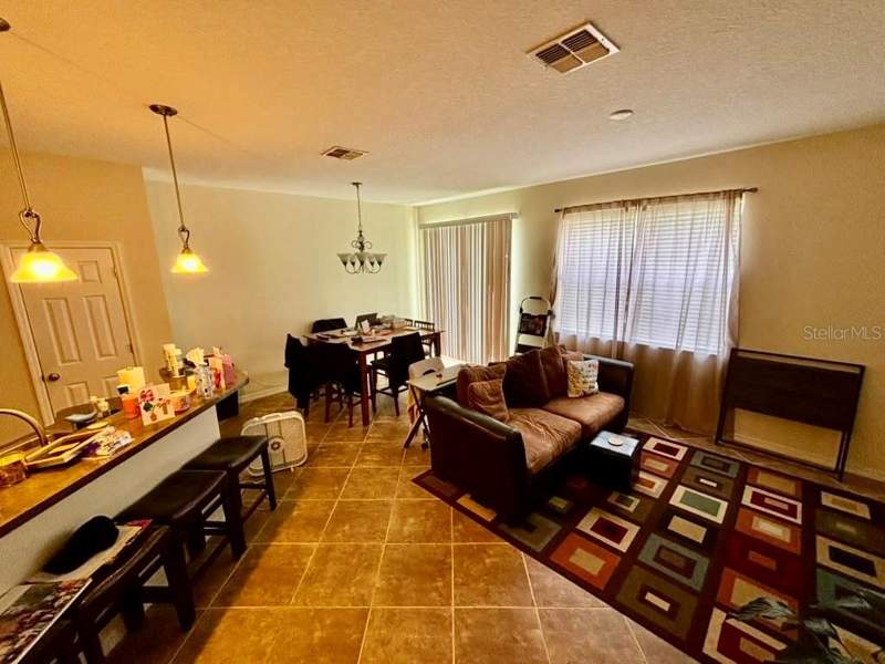 3 bedroom Townhouse at 3605 Speckled Way, Preserve At Eagle Lake, Sanford — photo 2