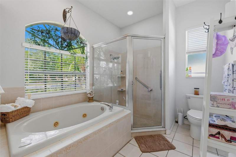 4 bedroom Single Family Residence at 10124 Maybrook Court, Gracewood At River Ridge, New Port Richey — photo 4