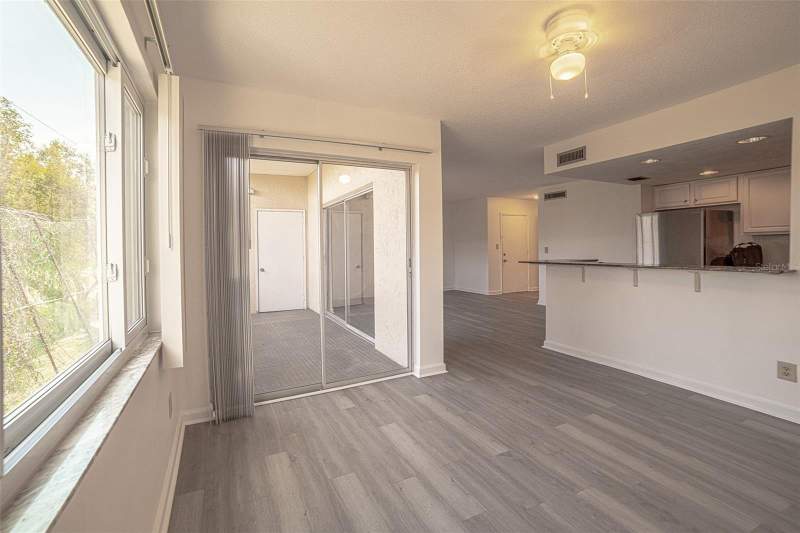 2 bedroom Condominium at 629 N KEENE ROAD #T11, ST ANDREWS COVE CONDO, CLEARWATER — photo 5