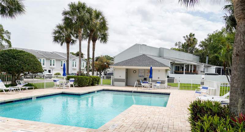 3 bedroom Townhouse at 1963 Georgia Circle, Middlecreek, Clearwater — photo 2