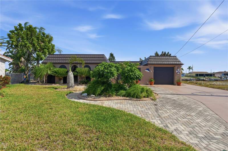 2 bedroom Single Family Residence at 12821 4th Isle, Leisure Beach, Hudson — photo 4