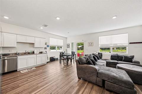 6272 Bucket Court, Gibsonton FL - photo 7 of 30