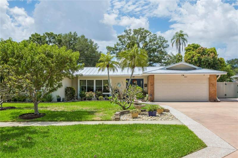 Oak Park Estates