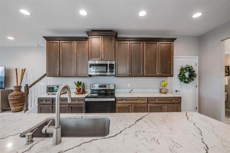 3 bedroom Townhouse at 29947 Southwell Lane, Windermere Estates, Wesley Chapel — photo 3