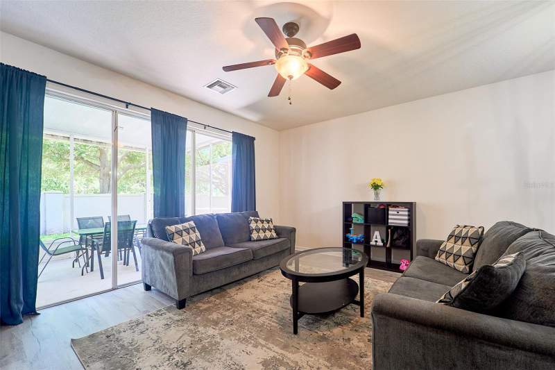 3 bedroom Townhouse at 5014 Pond Ridge Road, Valhalla Phase 1-2, Riverview — photo 3