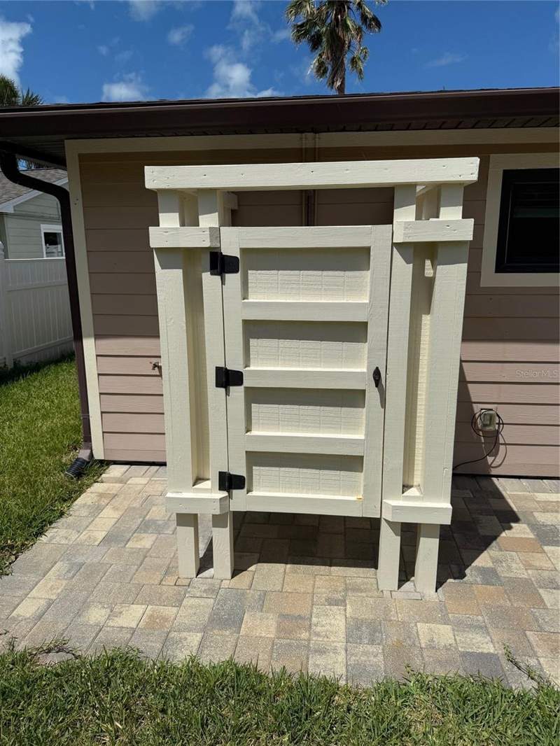 3 bedroom Single Family Residence at 833 Lantana Avenue, Mandalay Sub, Clearwater Beach — photo 5
