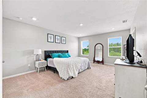 8673 Bower Bass Circle, Wesley Chapel FL - photo 17 of 43