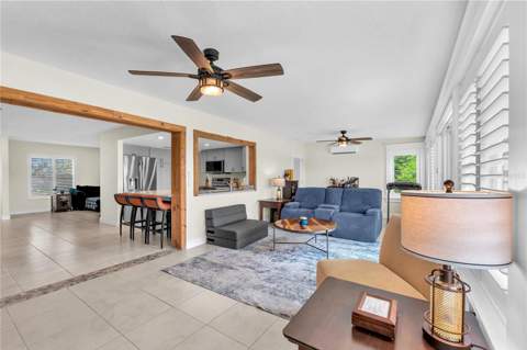 911 Silver Palm Way, Apollo Beach FL - photo 23 of 35