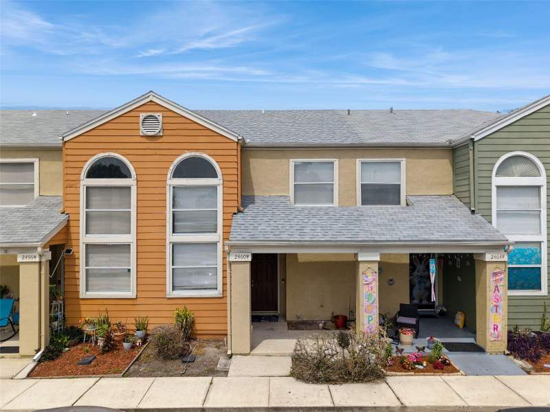 2 bedroom Townhouse at 2460 SUMMERFIELD WAY, SUMMERFIELD TWNHMS, KISSIMMEE — photo 1