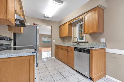 3602 Palm Avenue, Apopka FL - photo 13 of 33