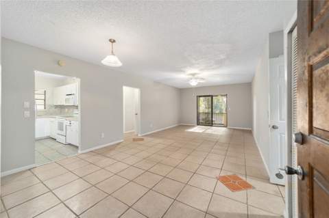3401 E Fort King Street #202, Ocala FL - photo 6 of 6